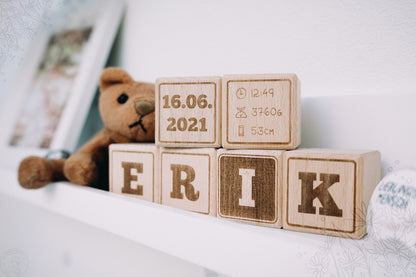 Buchstabenwürfel personalisiert