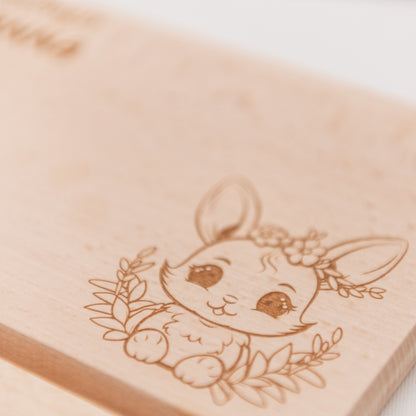 Frühstücksbrett personalisiert für Mädchen, Kinder mit Waldtieren als Kindergeschenk zur Geburt oder für werdende Eltern