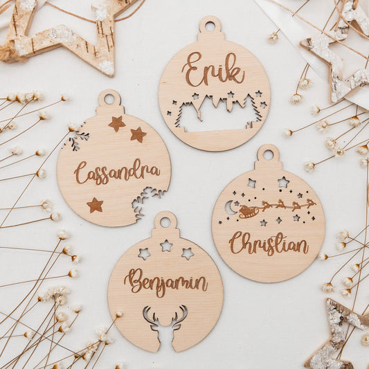 Personalisierte Weihnachtskugel Holz, als Tannenbaumschmuck oder Wandornament 4 verschiedene Designs zur Auswahl